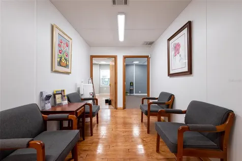 1813 N Dean Road Orlando FL 32817