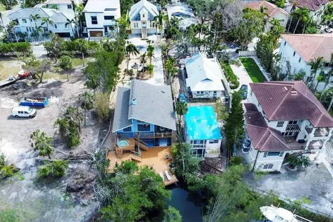4114 Roberts Point Circle Sarasota FL 34242