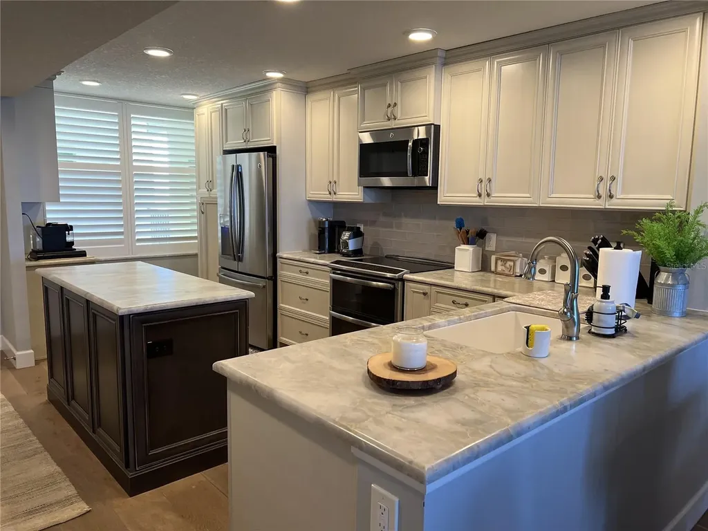 7100 Sunset Way St Pete Beach FL 33706