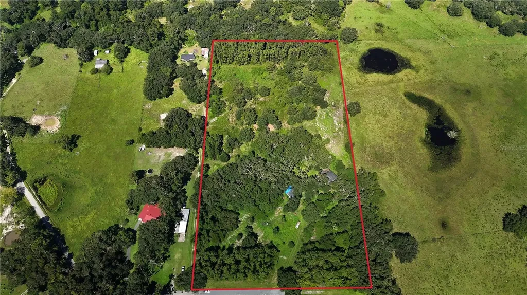9278 Cr 734 Center Hill FL 33514