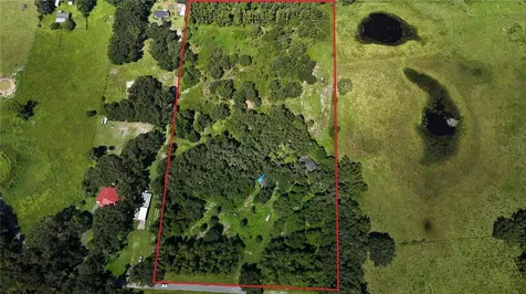 9278 Cr 734 Center Hill FL 33514