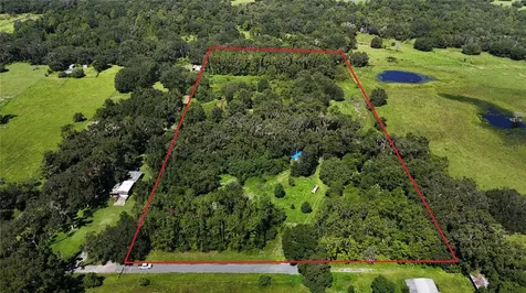 9278 Cr 734 Center Hill FL 33514