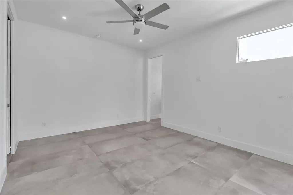2534 Grove Street Sarasota FL 34239
