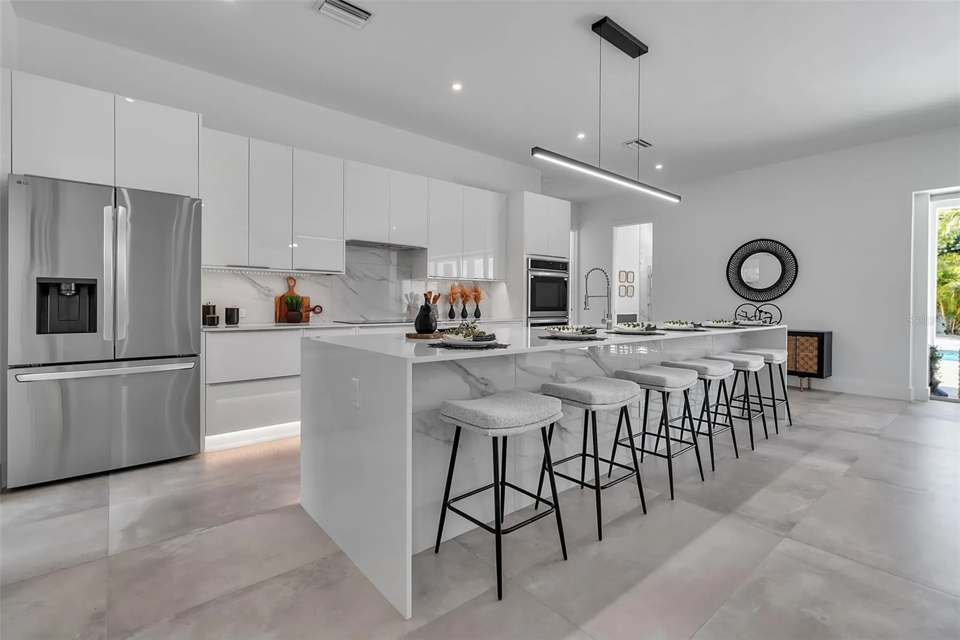 2534 Grove Street Sarasota FL 34239