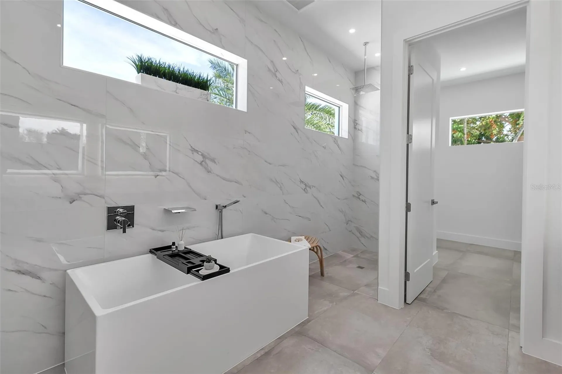 2534 Grove Street Sarasota FL 34239