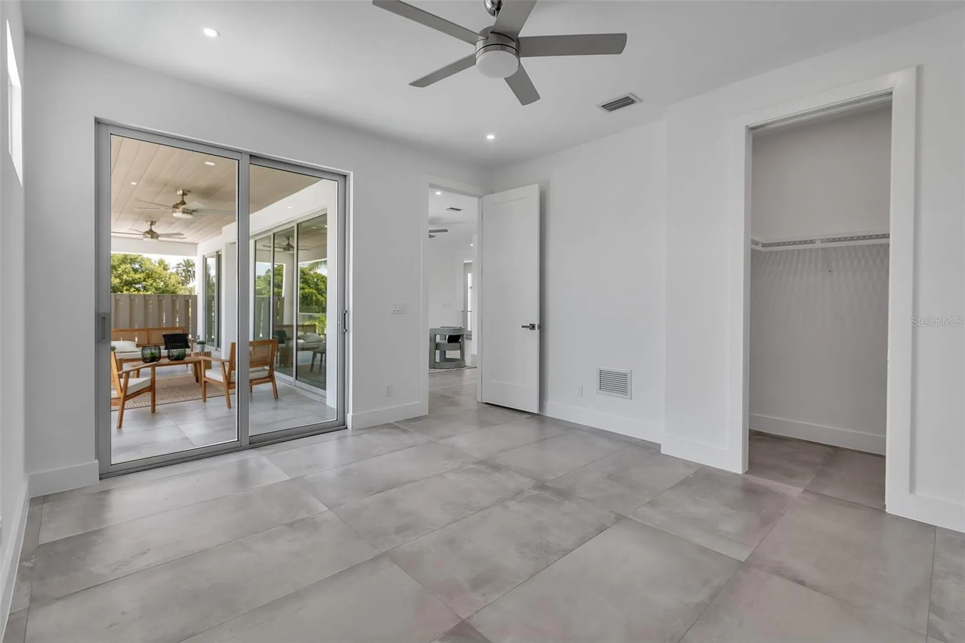 2534 Grove Street Sarasota FL 34239