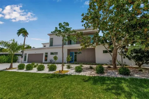 2534 Grove Street Sarasota FL 34239