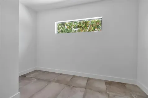 2534 Grove Street Sarasota FL 34239