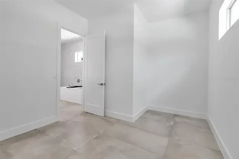 2534 Grove Street Sarasota FL 34239