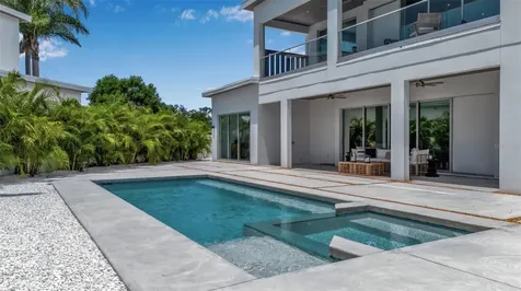 2534 Grove Street Sarasota FL 34239