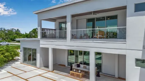 2534 Grove Street Sarasota FL 34239