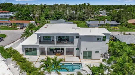 2534 Grove Street Sarasota FL 34239