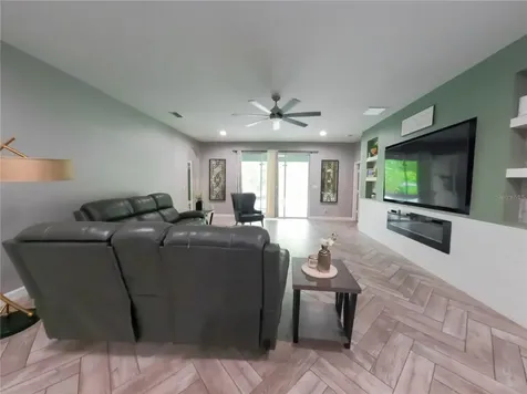 2651 Marshfield Preserve Way Kissimmee FL 34746