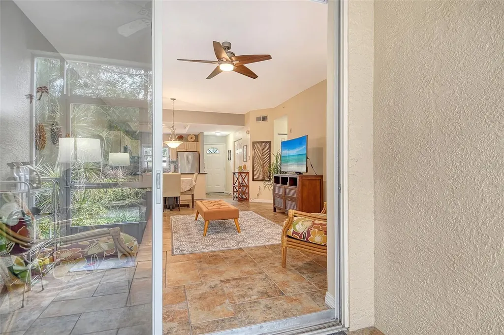 4235 Castlebridge Lane Sarasota FL 34238