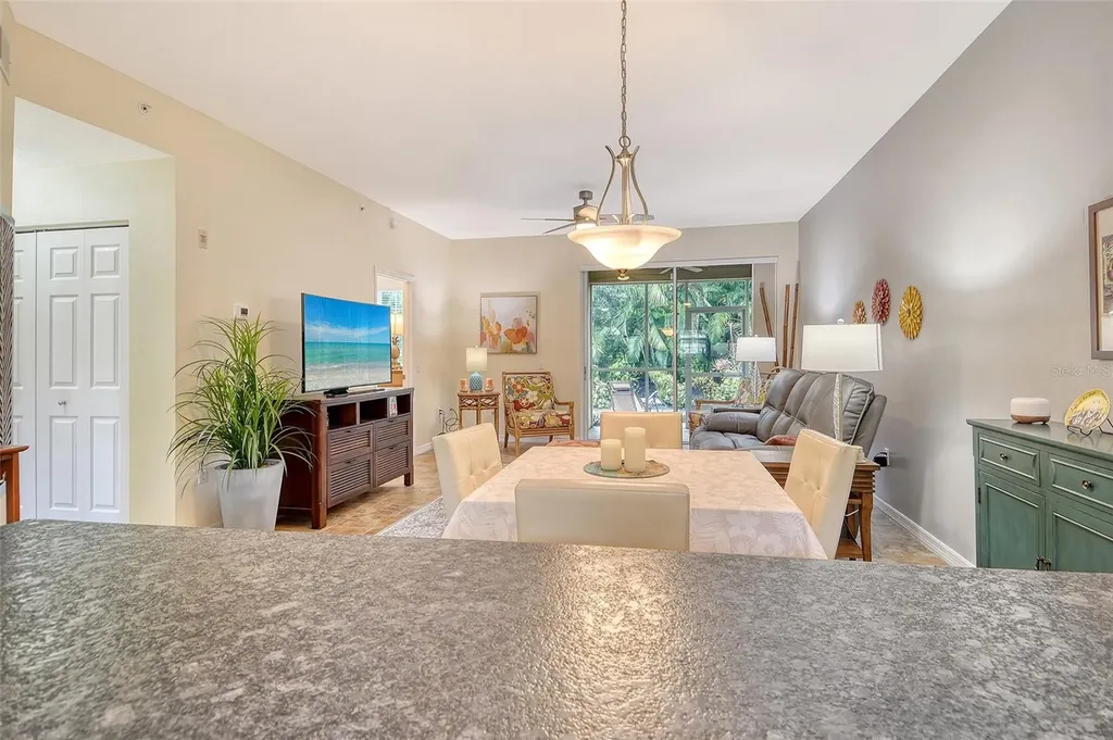 4235 Castlebridge Lane Sarasota FL 34238