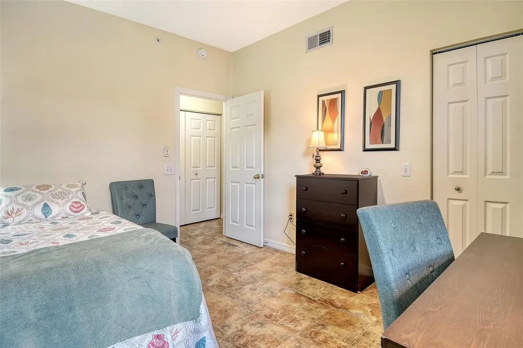 4235 Castlebridge Lane Sarasota FL 34238