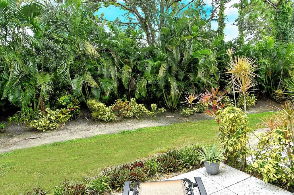 4235 Castlebridge Lane Sarasota FL 34238