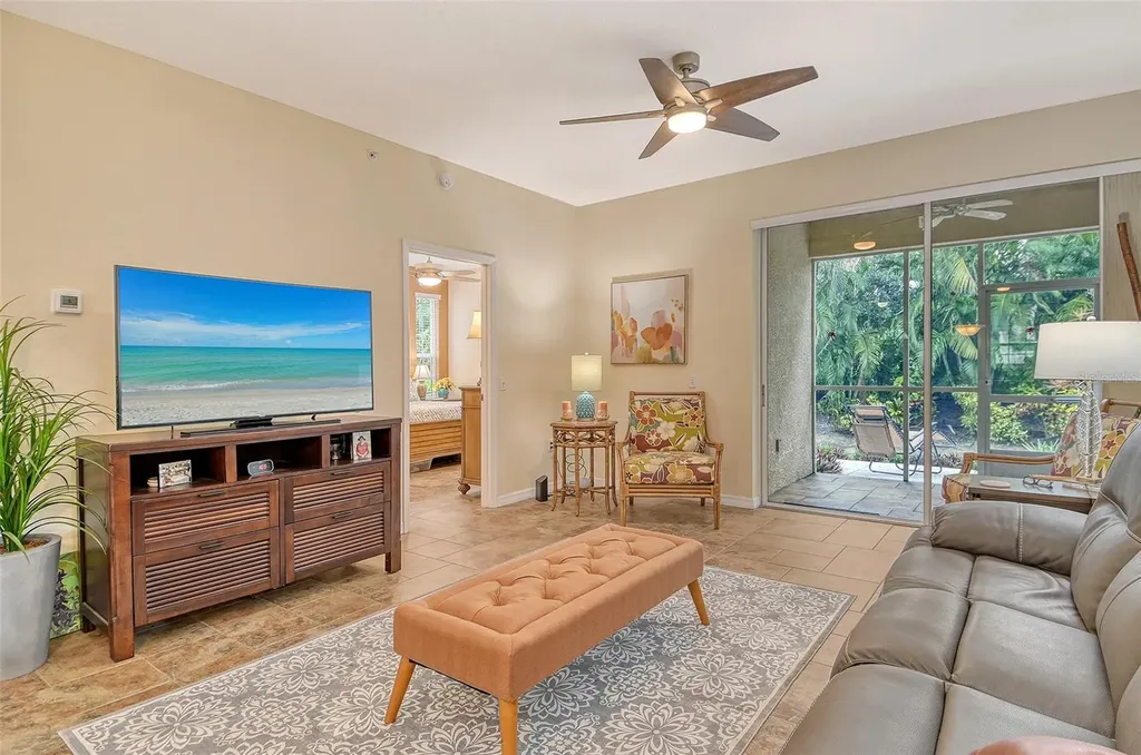 4235 Castlebridge Lane Sarasota FL 34238