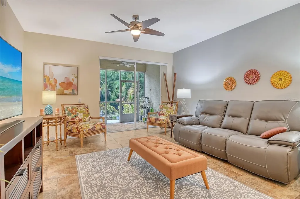 4235 Castlebridge Lane Sarasota FL 34238