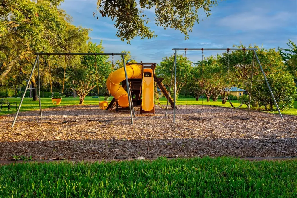 8480 Maybelle Drive Weeki Wachee FL 34613
