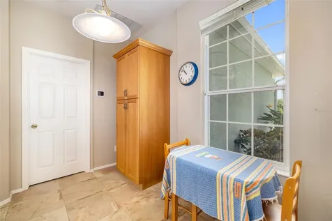 7810 Castleisland Drive Sarasota FL 34240