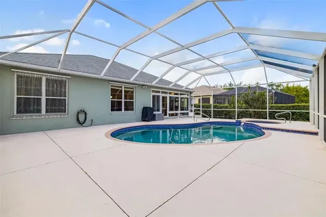 7810 Castleisland Drive Sarasota FL 34240