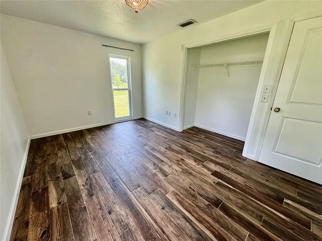 5812 N Dormany Road Plant City FL 33565
