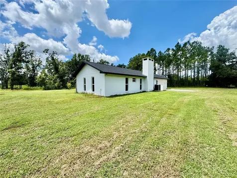5812 N Dormany Road Plant City FL 33565
