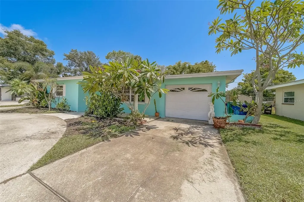 10728 59th Avenue Seminole FL 33772
