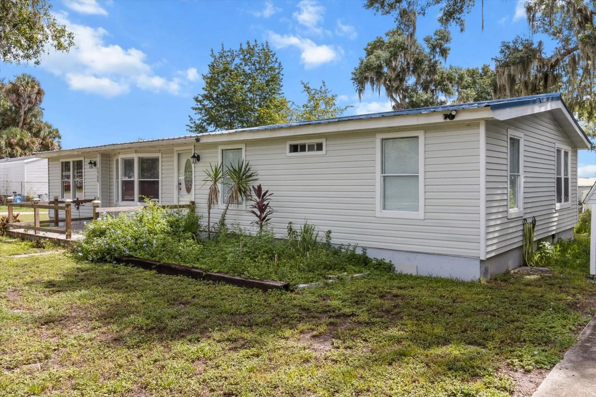1955 Cr 439c Lake Panasoffkee FL 33538