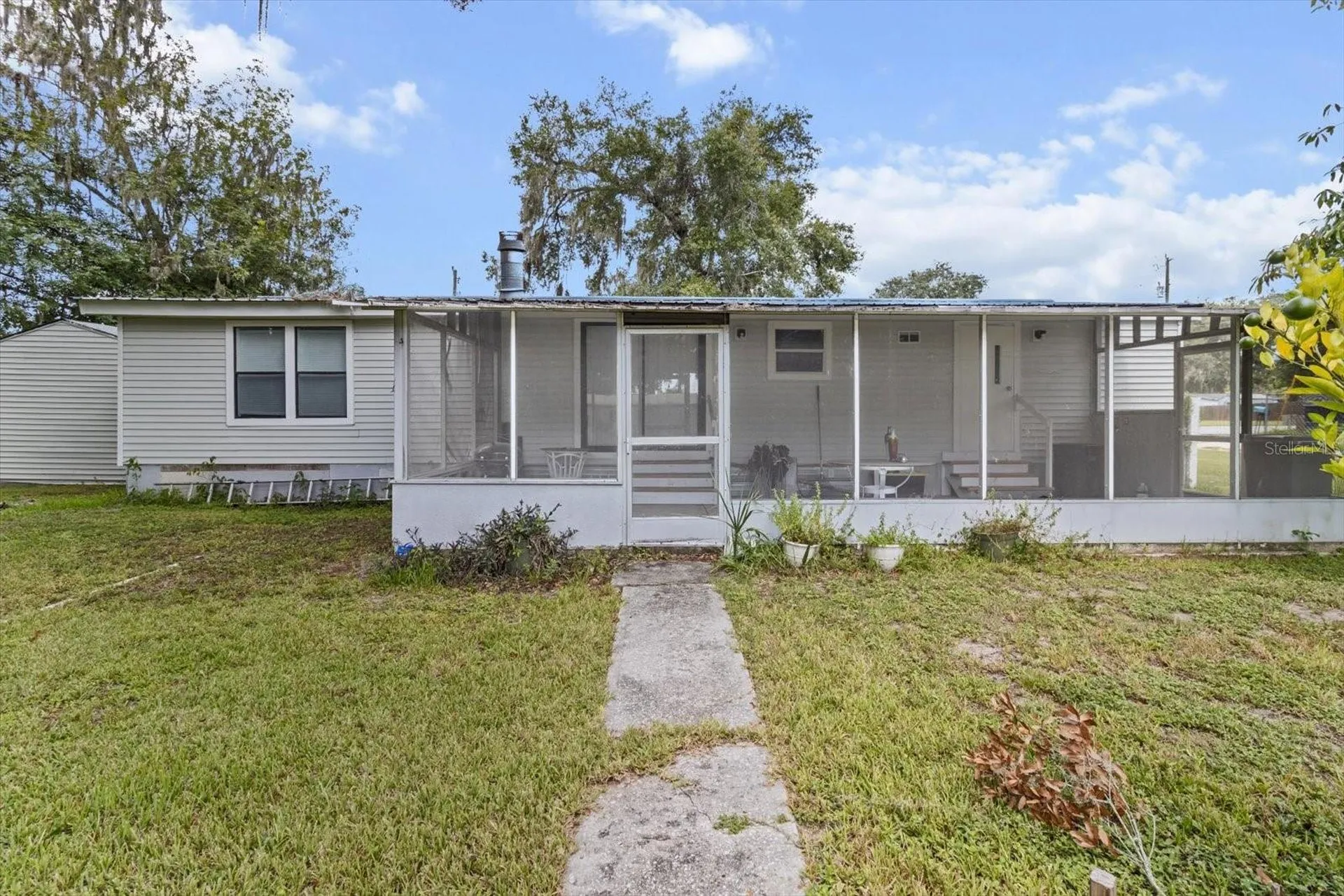1955 Cr 439c Lake Panasoffkee FL 33538