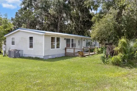 1955 Cr 439c Lake Panasoffkee FL 33538