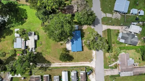 1955 Cr 439c Lake Panasoffkee FL 33538