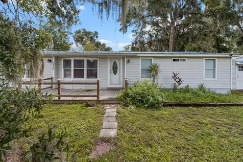 1955 Cr 439c Lake Panasoffkee FL 33538