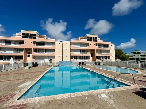 Cond. Vista Real Edif. 4 Fajardo PR 00738