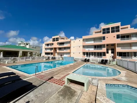 Cond. Vista Real Edif. 4 Fajardo PR 00738