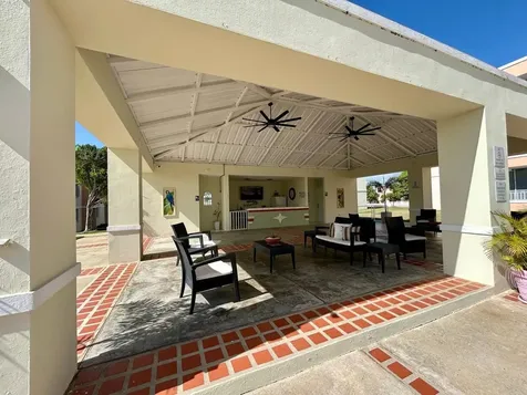 Cond. Vista Real Edif. 4 Fajardo PR 00738
