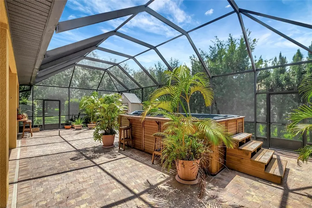 9317 Lisbon Street Seffner FL 33584