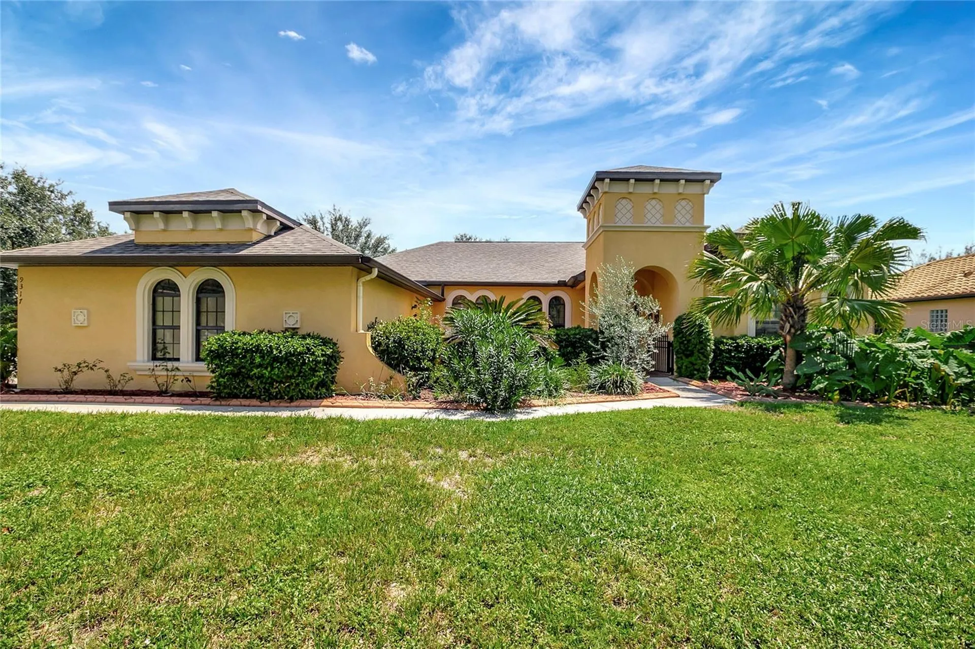 9317 Lisbon Street Seffner FL 33584