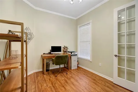 9317 Lisbon Street Seffner FL 33584