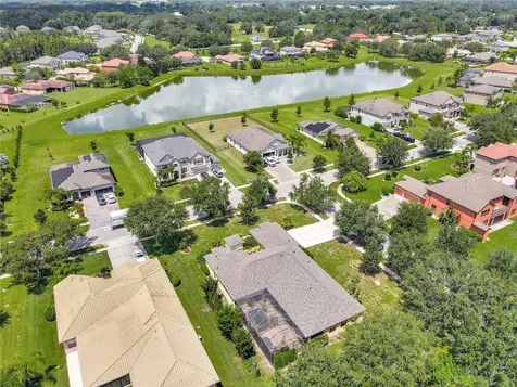 9317 Lisbon Street Seffner FL 33584