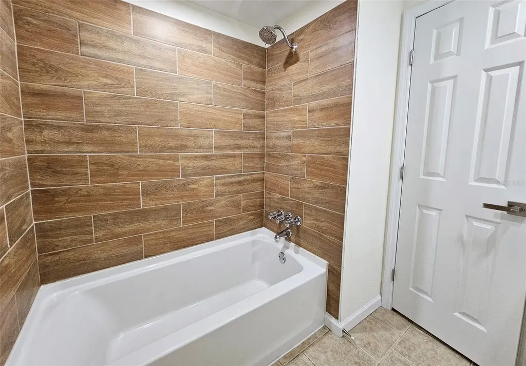 3073 Duane Avenue Oldsmar FL 34677