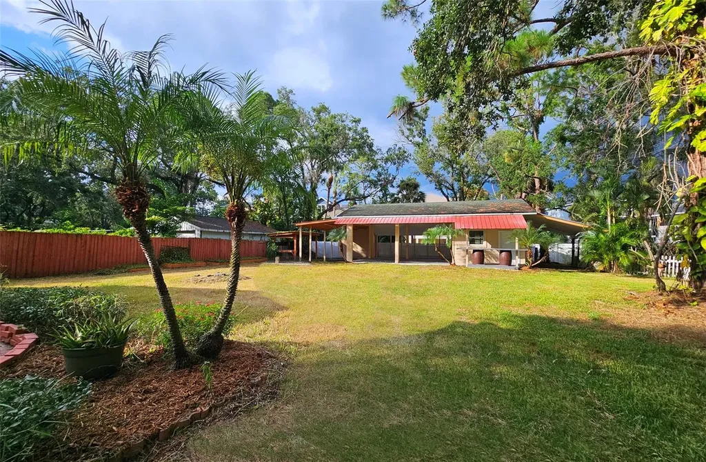 3073 Duane Avenue Oldsmar FL 34677