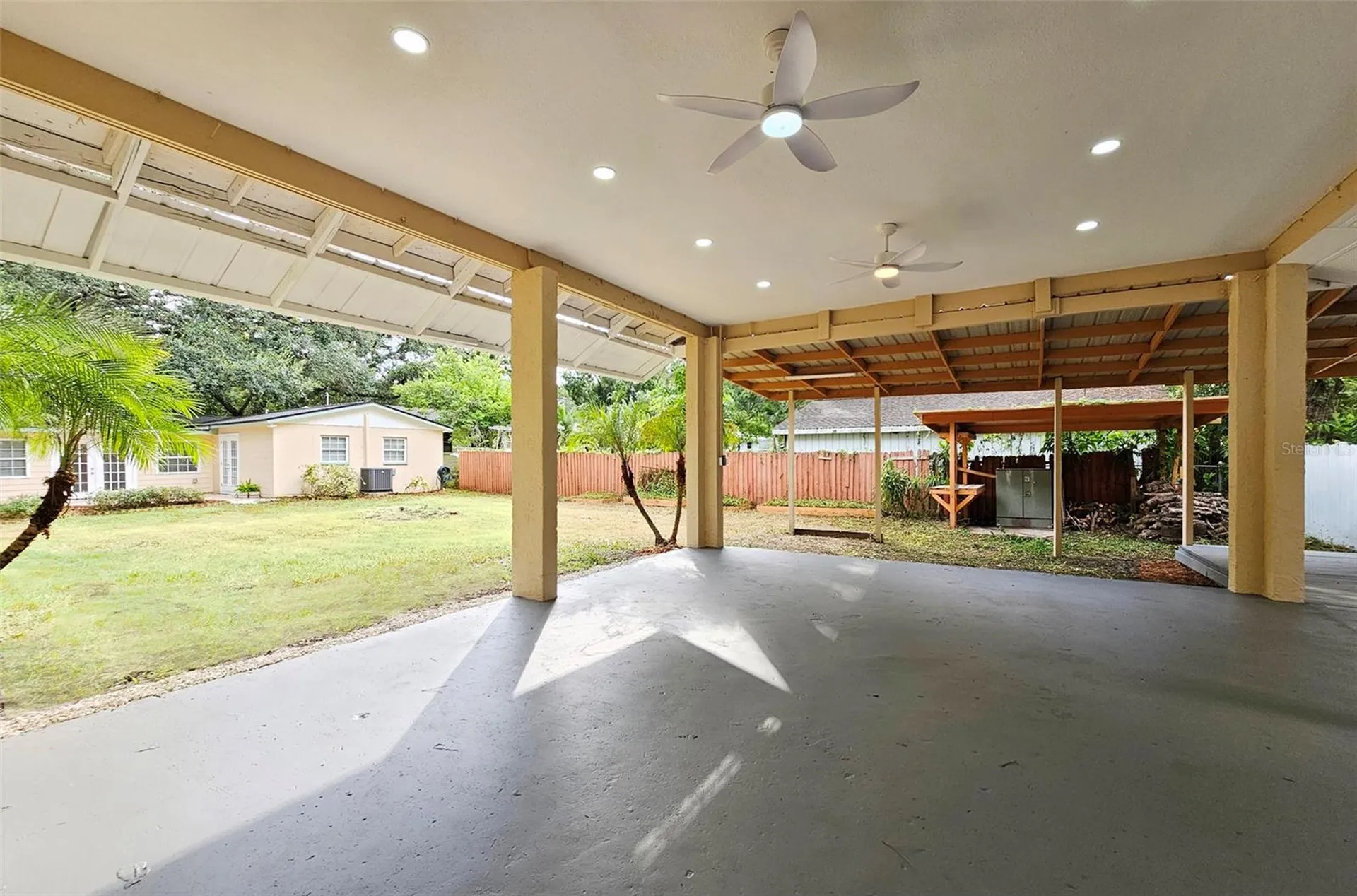 3073 Duane Avenue Oldsmar FL 34677