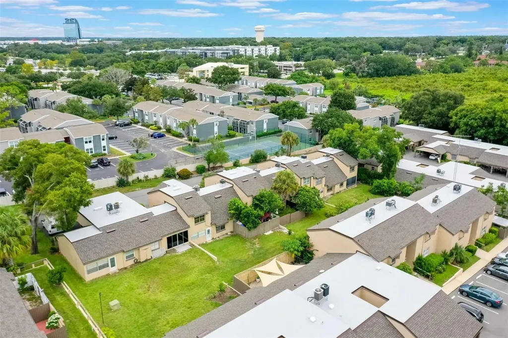 552 Windmeadows Street Altamonte Springs FL 32701
