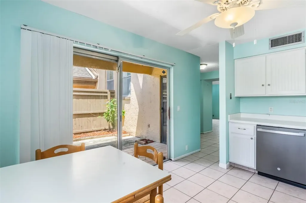 552 Windmeadows Street Altamonte Springs FL 32701