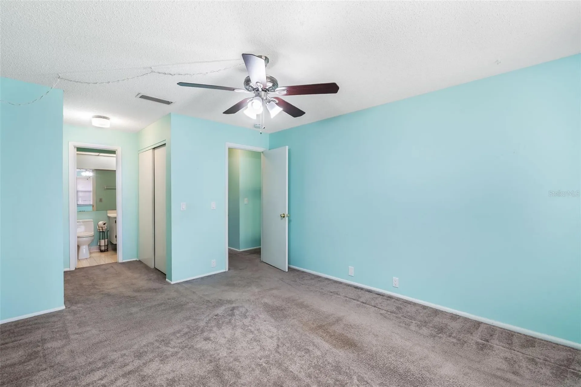 552 Windmeadows Street Altamonte Springs FL 32701