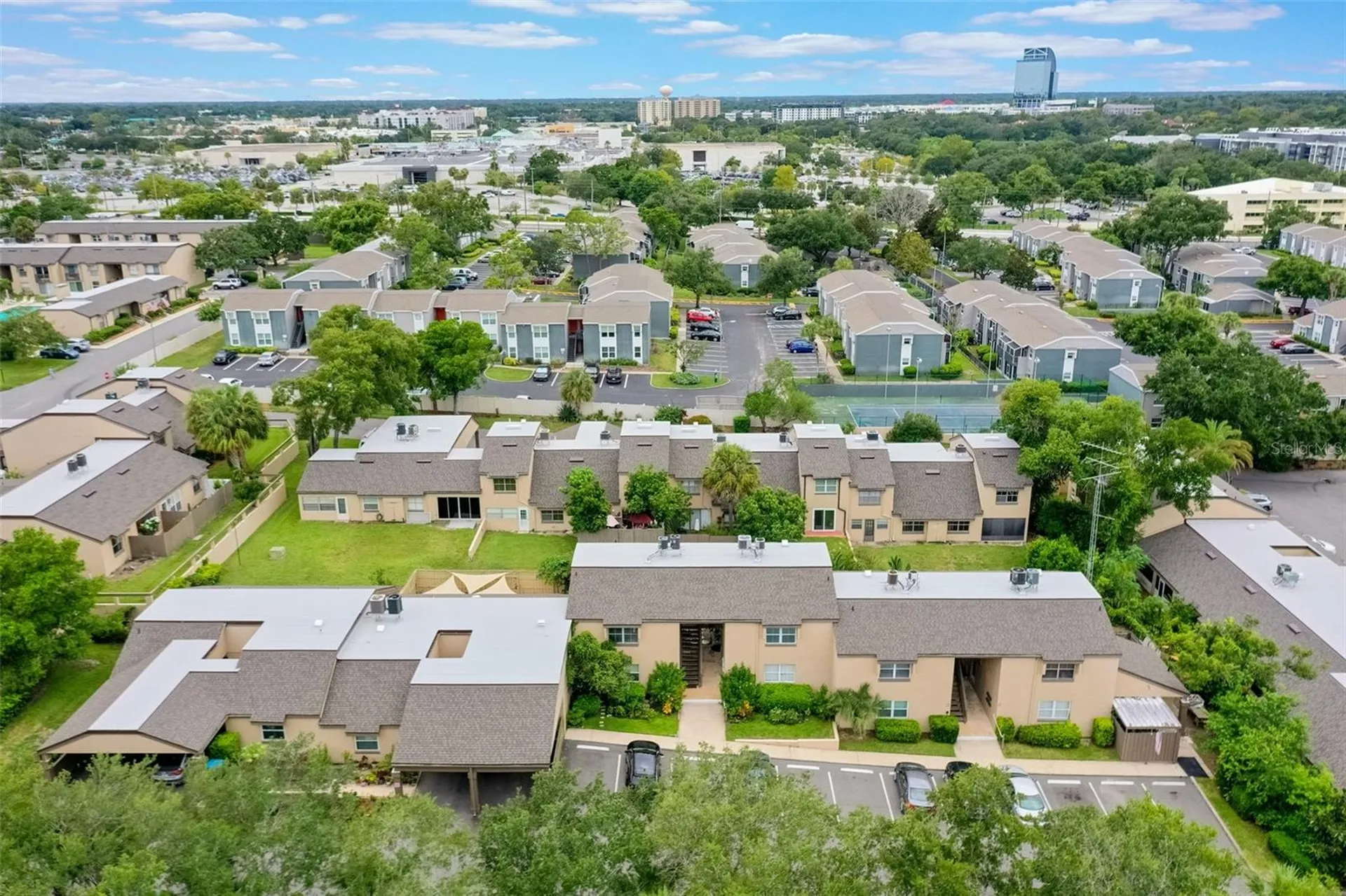 552 Windmeadows Street Altamonte Springs FL 32701