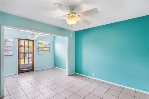 552 Windmeadows Street Altamonte Springs FL 32701