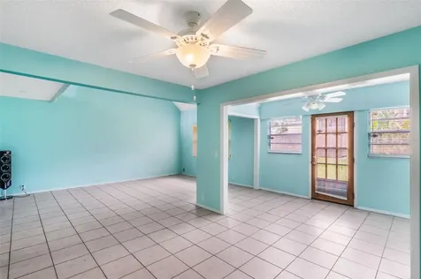 552 Windmeadows Street Altamonte Springs FL 32701